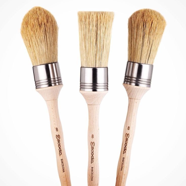 12 Best Acrylic Paint Brushes for Novice & Experienced Acrylic Painters